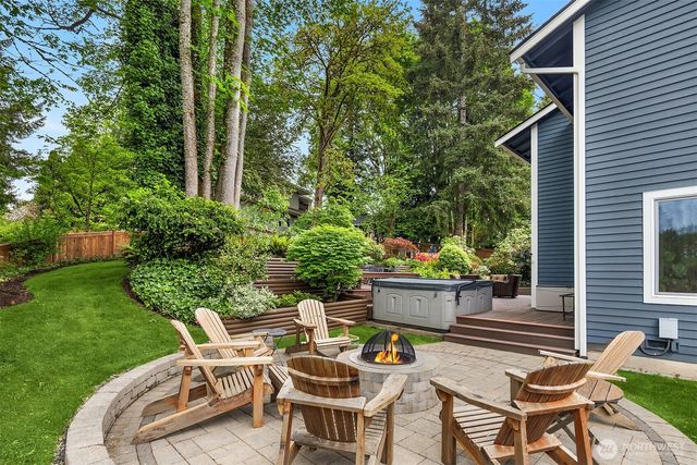 13423 NE 119th Way, Redmond, WA 98052