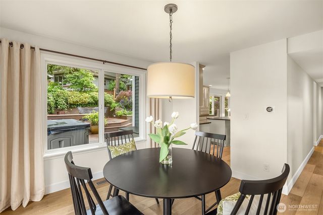 13423 NE 119th Way, Redmond, WA 98052