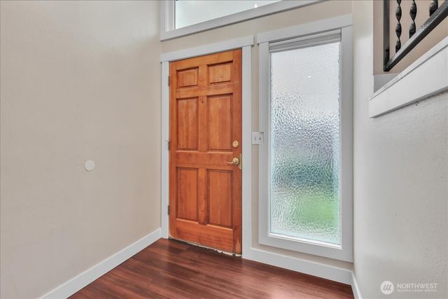 217 S Iowa Avenue, East Wenatchee, WA 98802