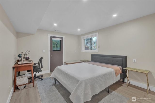 217 S Iowa Avenue, East Wenatchee, WA 98802