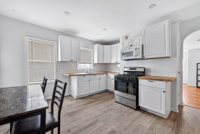 182 Quequechan Street, Fall River, MA 02723