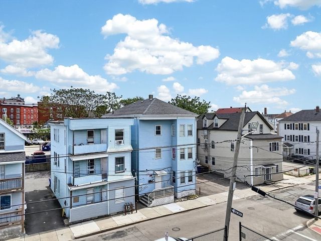 182 Quequechan Street, Fall River, MA 02723