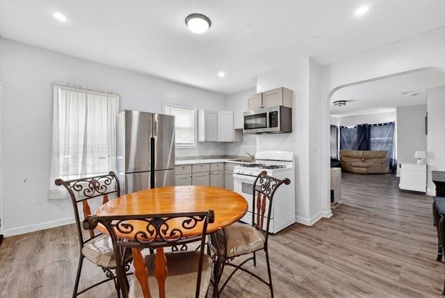 182 Quequechan Street, Fall River, MA 02723