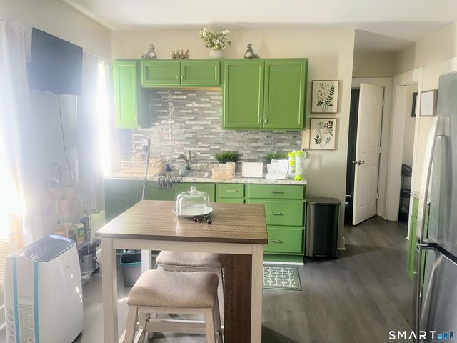 233 Valley Street, New Haven, CT 06515