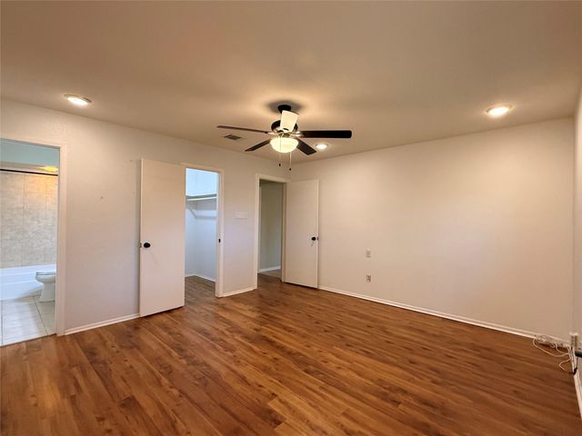 205 W Vaughn Lane, Deer Park, TX 77536