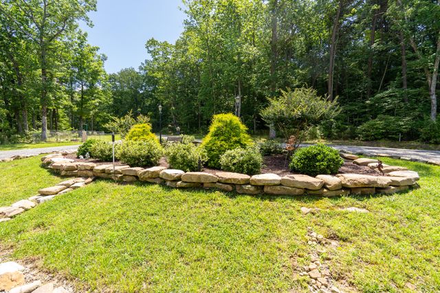 343 Highlands Forest Road, Menlo, GA 30731