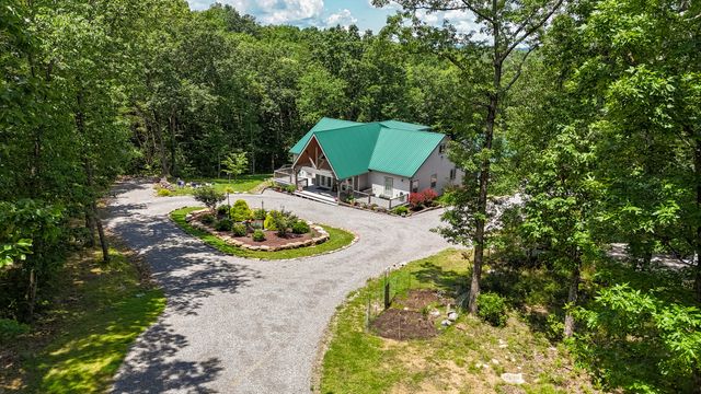 343 Highlands Forest Road, Menlo, GA 30731
