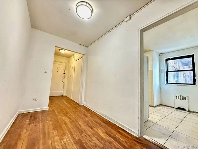 4410 Macnish Street 1G, Elmhurst, NY 11373