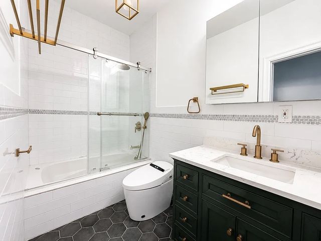 274 Bleecker Street TWN, New York City, NY 11237