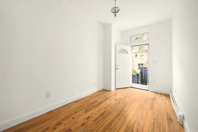 274 Bleecker Street TWN, New York City, NY 11237