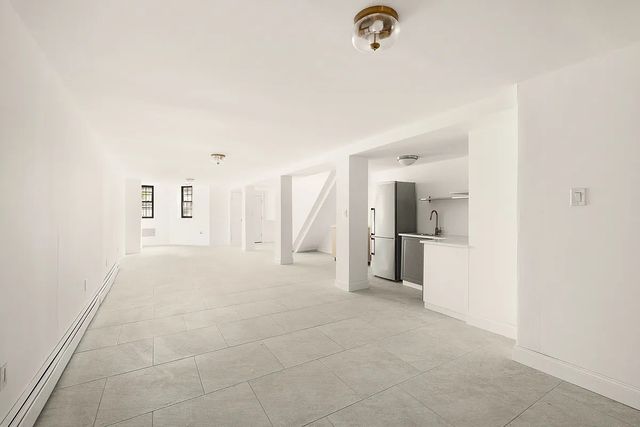 274 Bleecker Street TWN, New York City, NY 11237