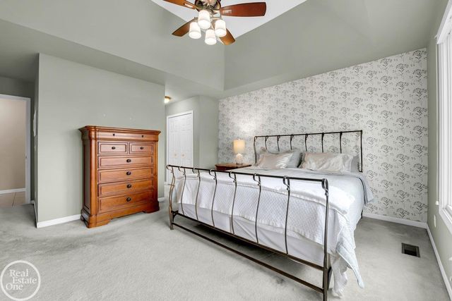 47206 Woodberry Estates Drive, Macomb Twp, MI 48044