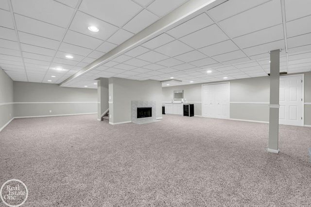 47206 Woodberry Estates Drive, Macomb Twp, MI 48044