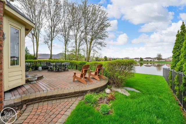 47206 Woodberry Estates Drive, Macomb Twp, MI 48044
