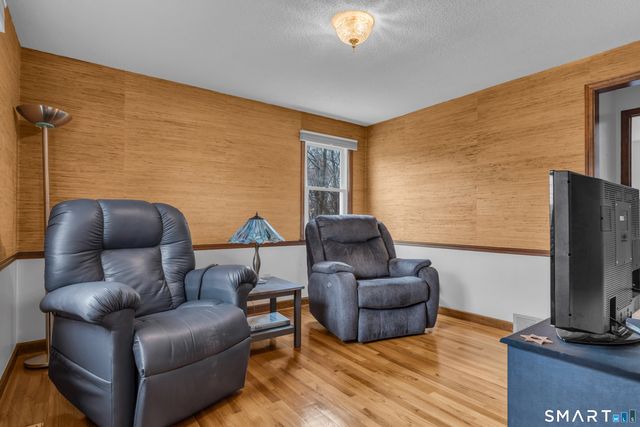 156 Bender Road, Hamden, CT 06518