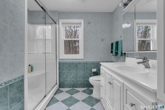 156 Bender Road, Hamden, CT 06518