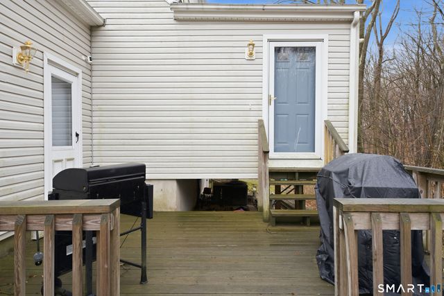 156 Bender Road, Hamden, CT 06518