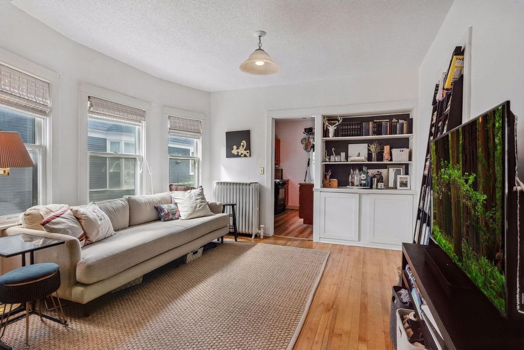 50 Arthur Avenue SE, Minneapolis, MN 55414 — photo 3