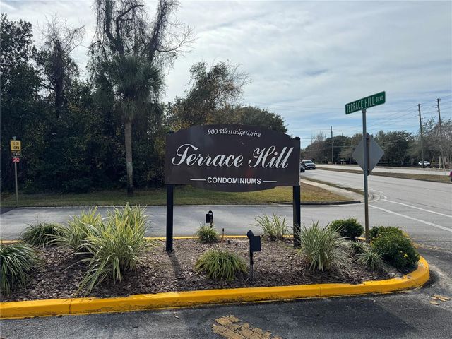 315 TERRACE HILL BOULEVARD 3B, Debary, FL 32713