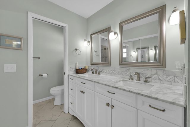 552 SW Eyerly Avenue, Port St. Lucie, Port St Lucie, FL 34983