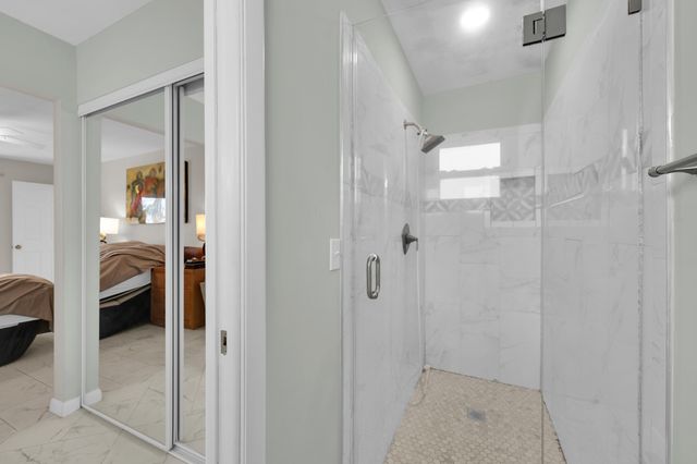 552 SW Eyerly Avenue, Port St. Lucie, Port St Lucie, FL 34983