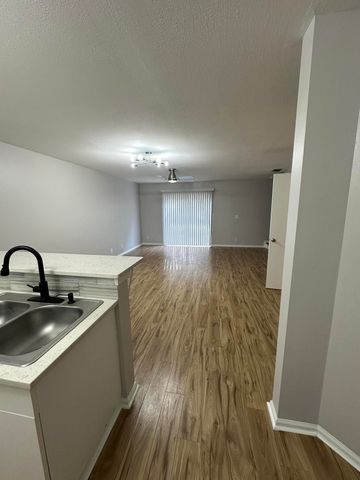 6856 MILL BROOK Place, Lake Worth, FL 33463