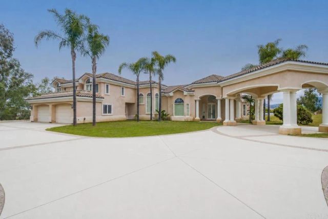 16762 Caminito De Las Palmas, San Diego, CA 92127