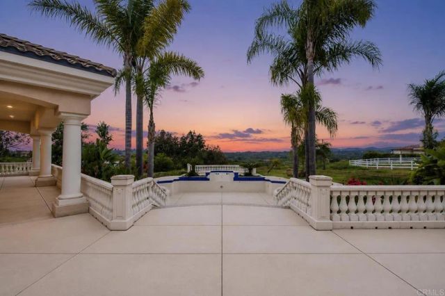 16762 Caminito De Las Palmas, San Diego, CA 92127
