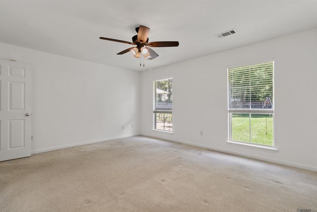9873 Chapel Hill Dr, Denham Springs, LA 70706