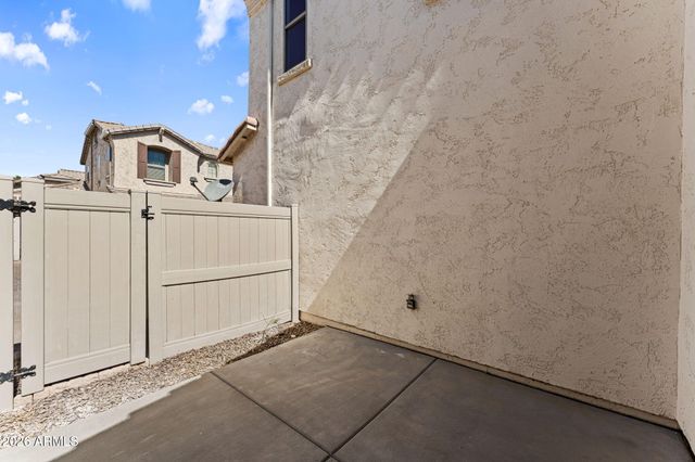 1943 W DAVIS Road, Phoenix, AZ 85023