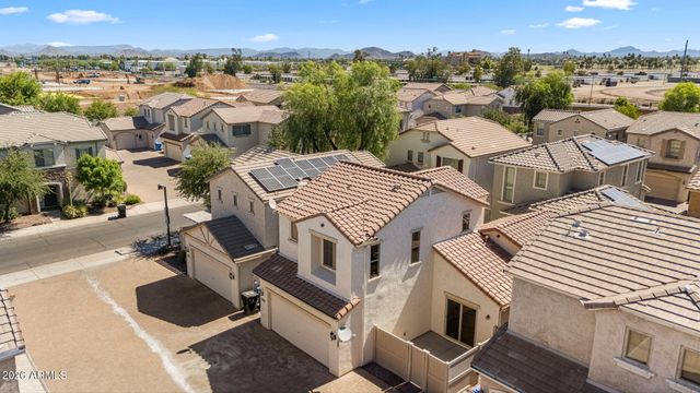 1943 W DAVIS Road, Phoenix, AZ 85023