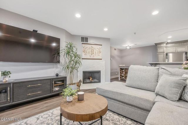 631 Oak Run Trail Tl203, Oak Park, CA 91377