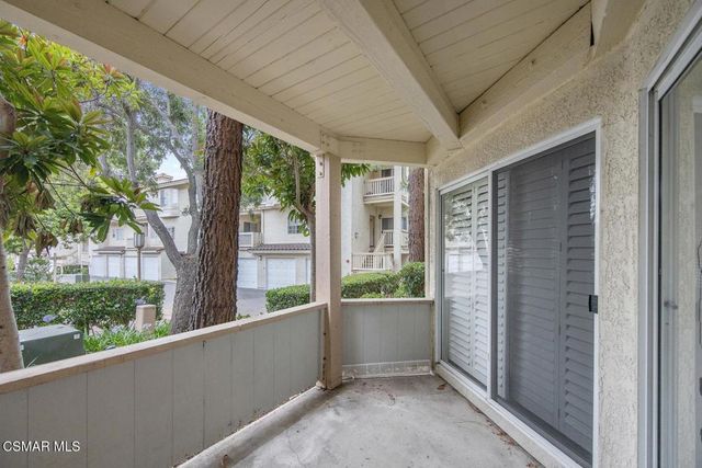 631 Oak Run Trail Tl203, Oak Park, CA 91377