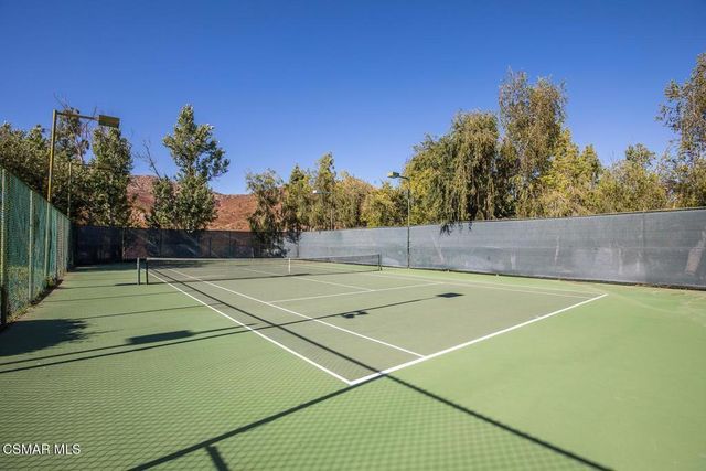 631 Oak Run Trail Tl203, Oak Park, CA 91377