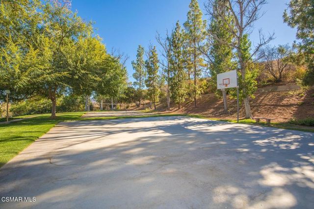 631 Oak Run Trail Tl203, Oak Park, CA 91377