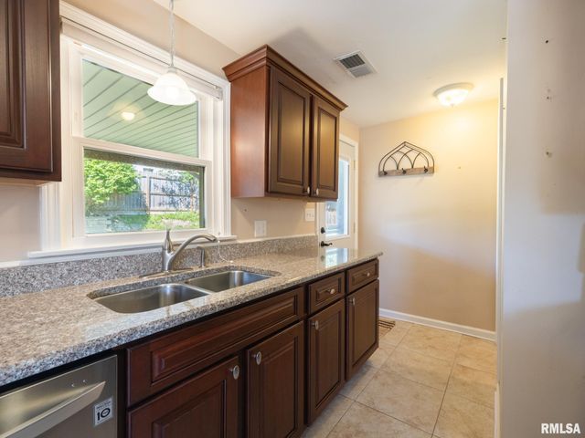 2229 GLENDALE Avenue, Pekin, IL 61554