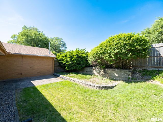2229 GLENDALE Avenue, Pekin, IL 61554