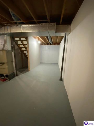 2634 Lake Road North, Radcliff, KY 40160