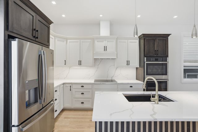 4449 N Sayre Avenue N, Harwood Heights, IL 60706