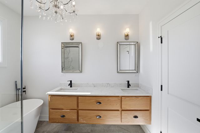 4449 N Sayre Avenue N, Harwood Heights, IL 60706