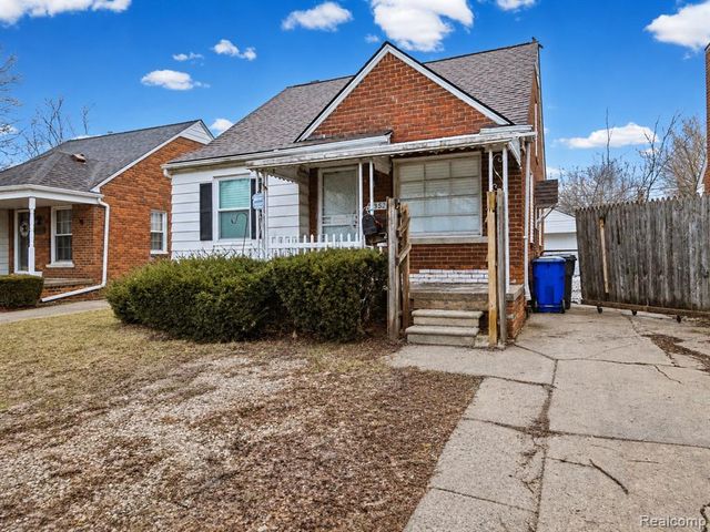 12582 Duchess Street, Detroit, MI 48224