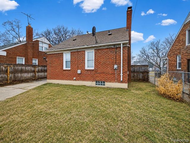 12582 Duchess Street, Detroit, MI 48224