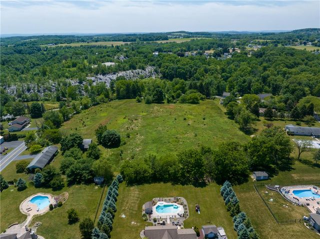 2530 5th Street, Chapman Boro, PA 18014