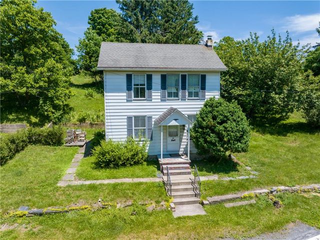 2530 5th Street, Chapman Boro, PA 18014