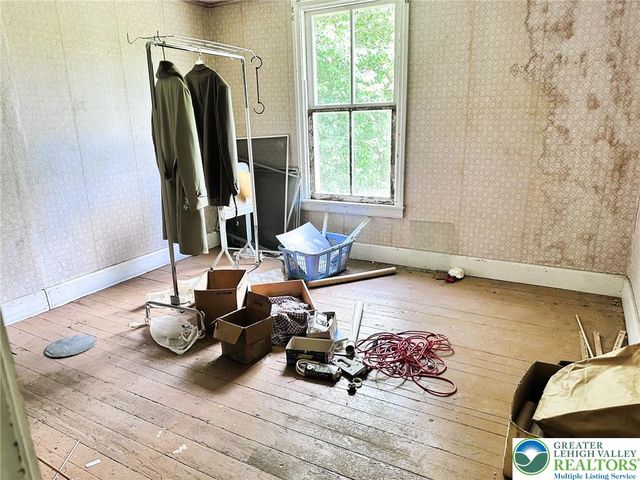 2530 5th Street, Chapman Boro, PA 18014