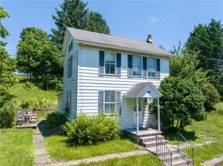 2530 5th Street, Chapman Boro, PA 18014