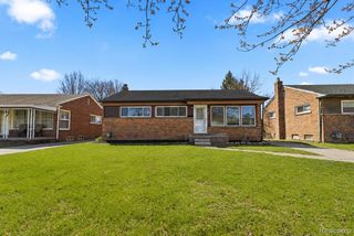33091 Barton Street, Garden City, MI 48135