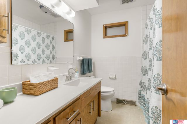 3600 Prescott Avenue, Lincoln, NE 68506