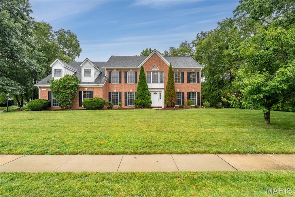 126 Fairwood Hills Road, O'fallon, IL 62269
