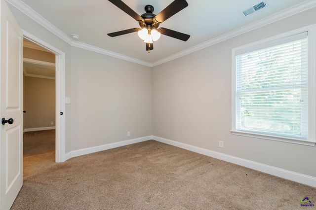 317 Willow Cove, Lizella, GA 31052